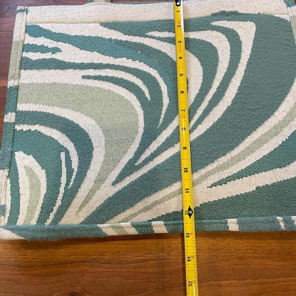 Tote bag with shawl.. 2 piece set. - Picture 7 of 8